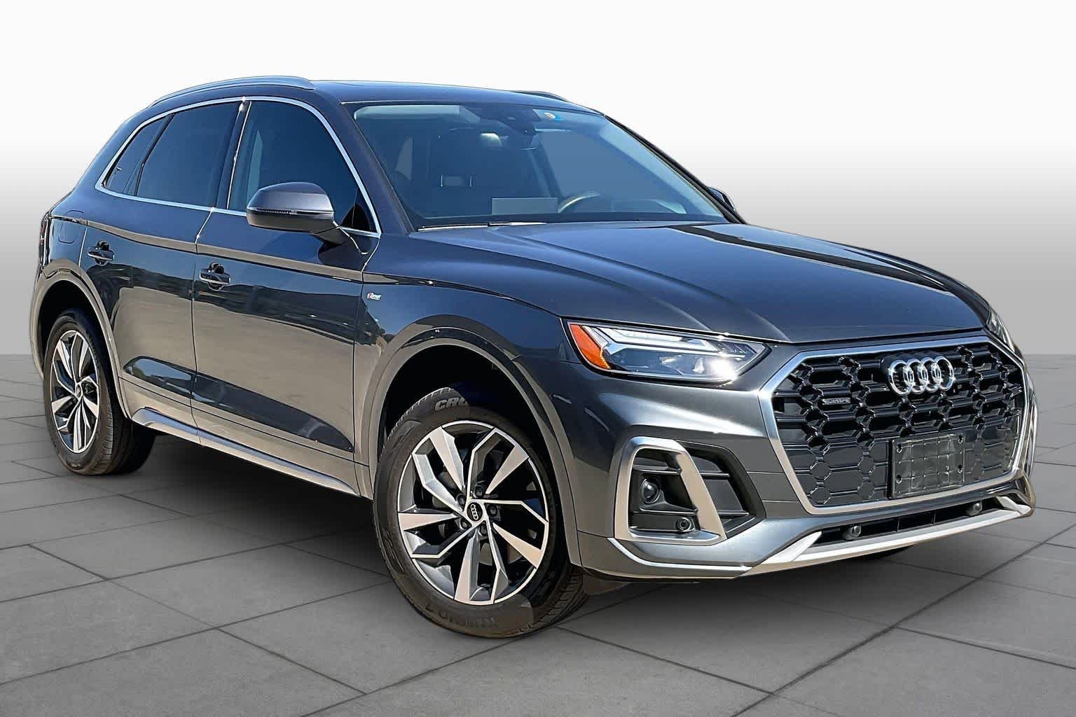 Used 2024 Daytona Gray Pearl Effect Audi S line Premium image 3