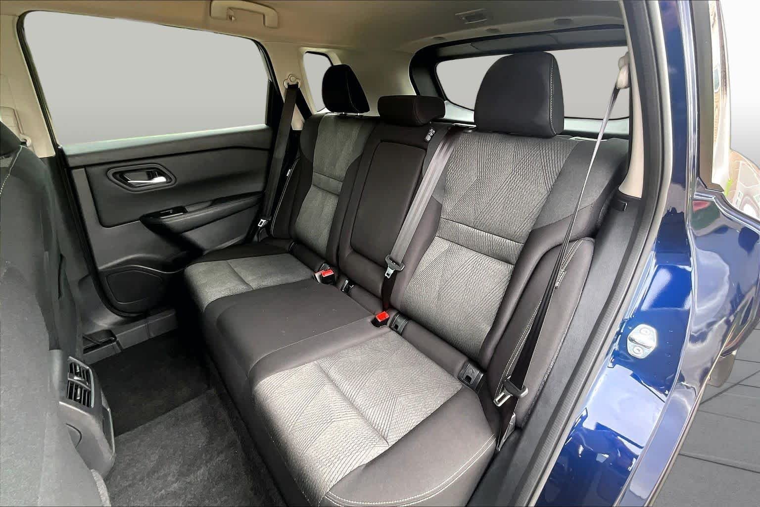 Certified Used 2025 Deep Ocean Blue Pearl Nissan SV image 19