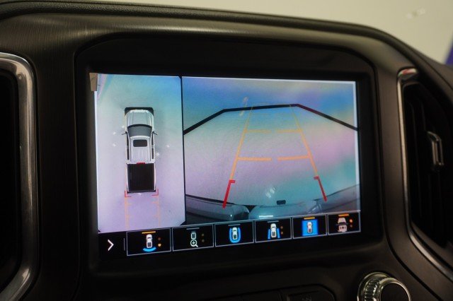 Used 2021 CAYENNE RED TINTCOAT GMC AT4 image 33