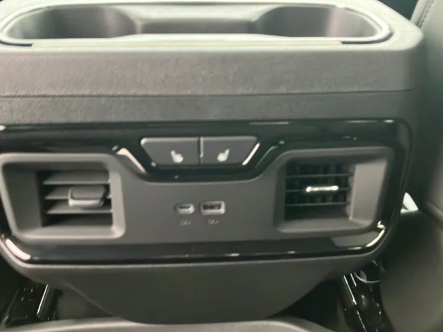 2026 GMC Sierra 2500HD AT4 - Photo 28