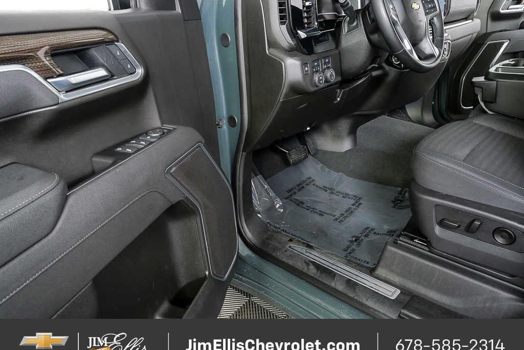 Certified Used 2025 Cypress Gray Chevrolet LT image 7