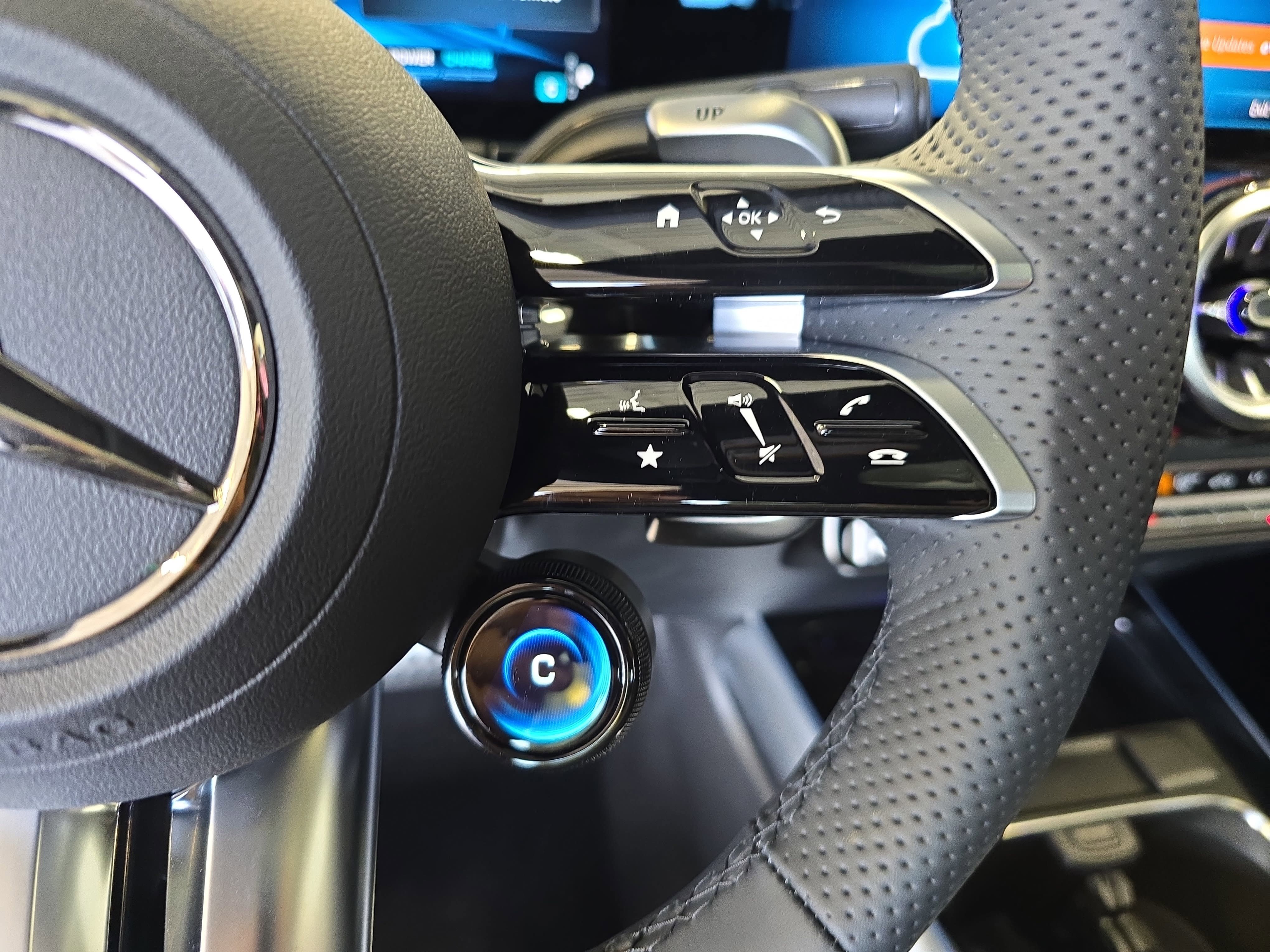 New 2026 Night Black Mercedes-Benz AMG® GLA 35 4MATIC SUV image 19