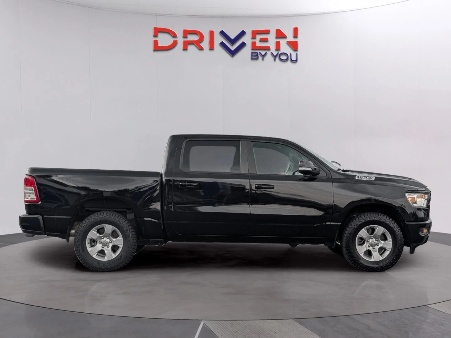 Used 2020 Diamond Black Crystal Pearlcoat Ram Big Horn image 6
