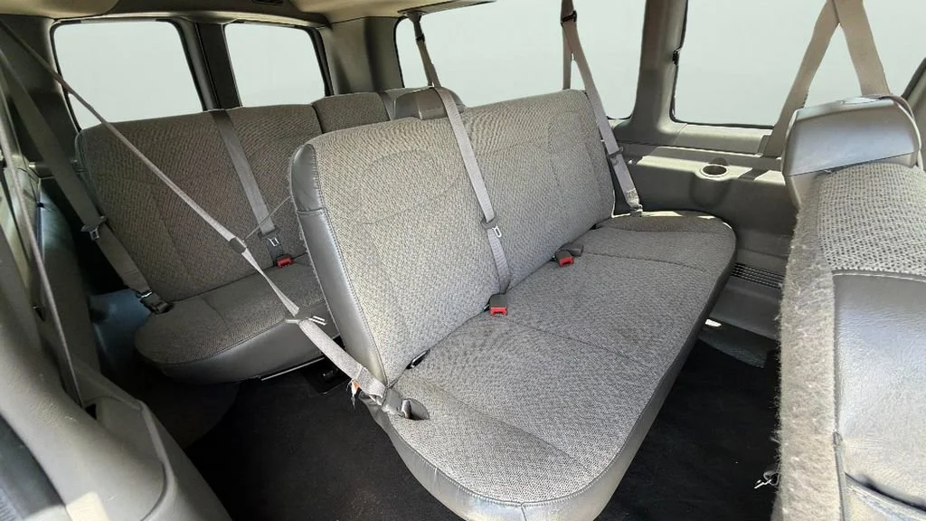 Used 2025 Summit White Chevrolet 1LT image 30