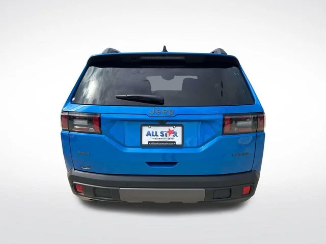 New 2026 Hydro Blue Pearl-Coat Exterior Paint Jeep Laredo image 8