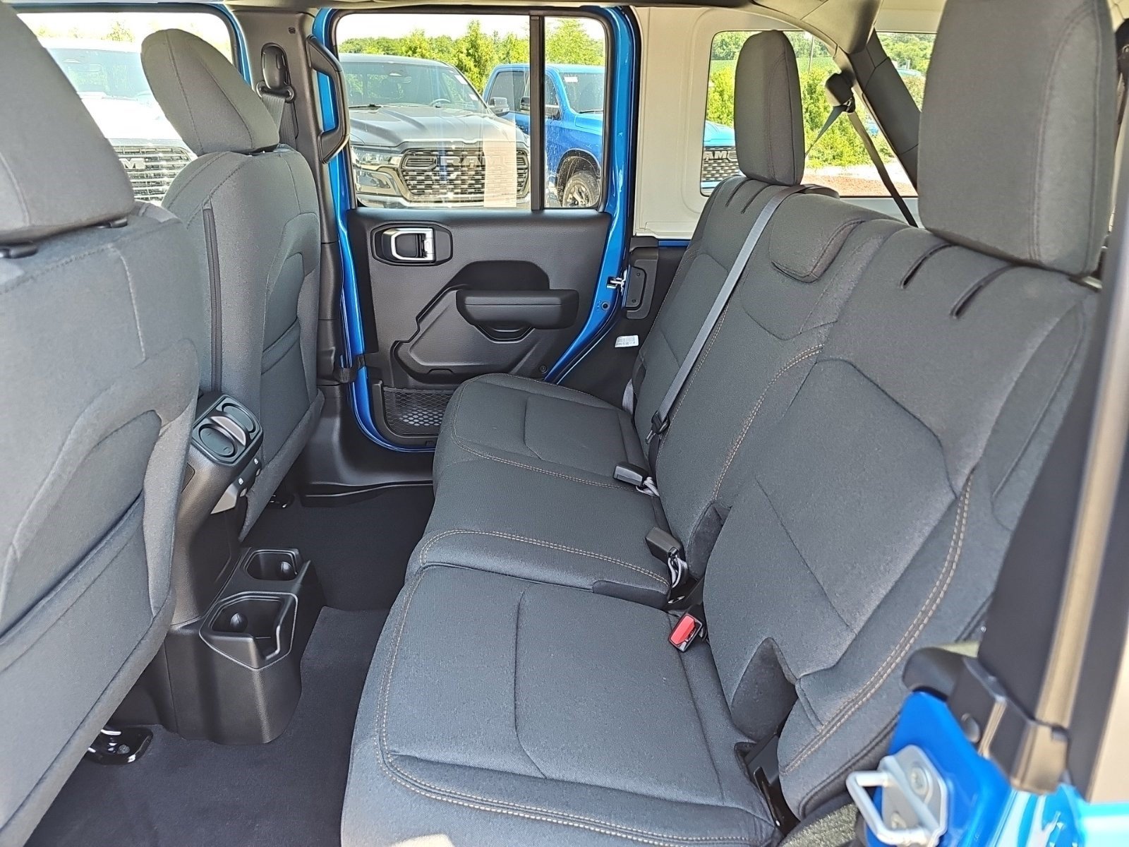 New 2026 Hydro Blue Pearlcoat Jeep Sport S image 15