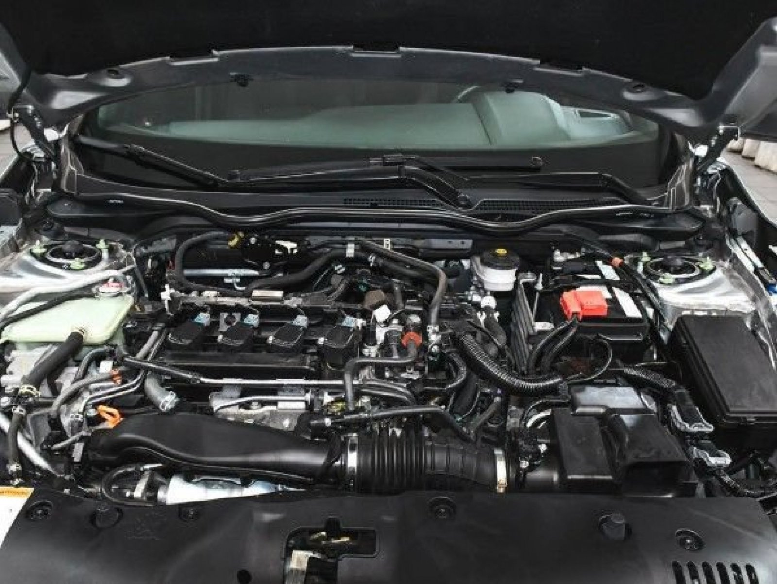 Used 2021 Lunar Silver Metallic Honda EX image 6
