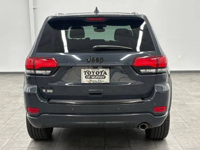 Used 2018 Black Jeep Altitude image 3