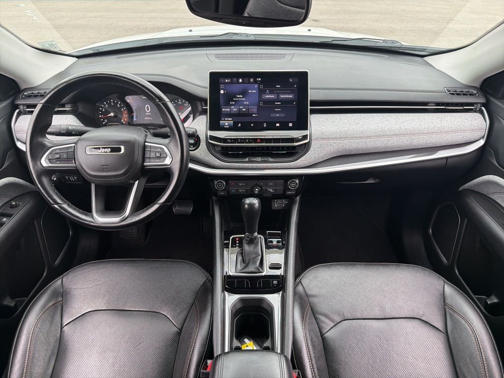 Certified Used 2022 White Jeep Latitude Lux image 14