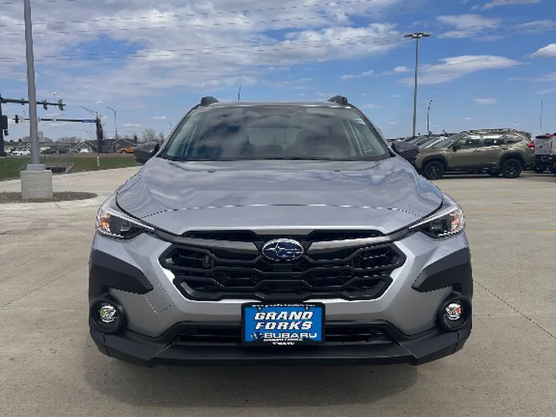 New 2026 ICE SILVER METALLIC Subaru Premium image 3