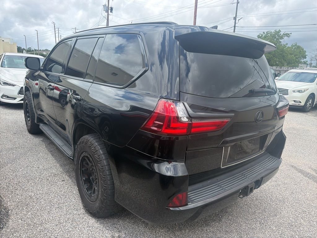 Used 2016 Black Lexus 570 image 3