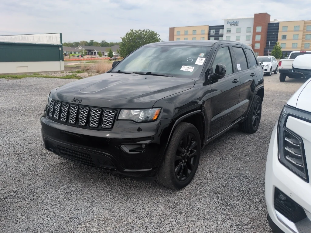 2021 Jeep Grand Cherokee Laredo X 4WD's photo