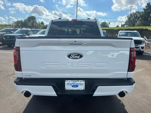 New 2026 Oxford White Ford XLT image 7