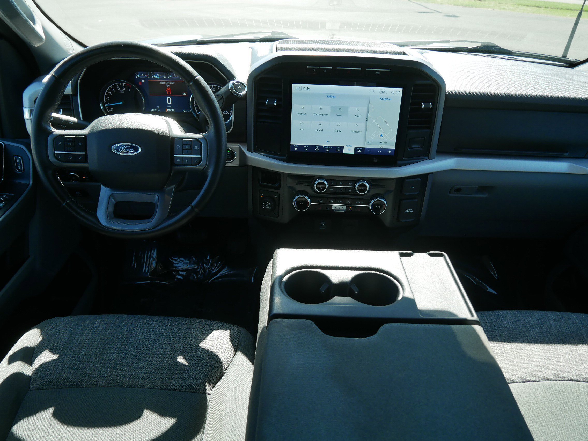 Used 2023 Black Ford XLT image 15