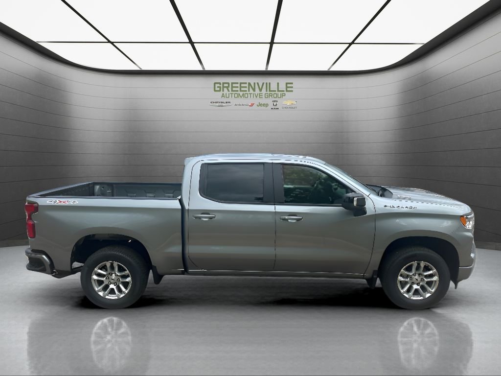 New 2026 Sterling Gray Metallic Chevrolet RST image 4