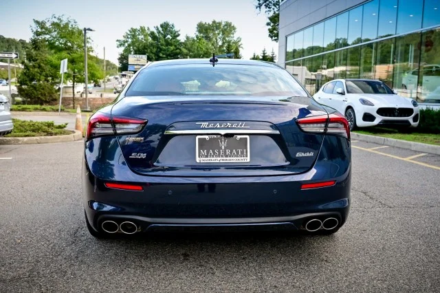 Used 2021 BLUE Maserati S Q4 GranLusso image 6