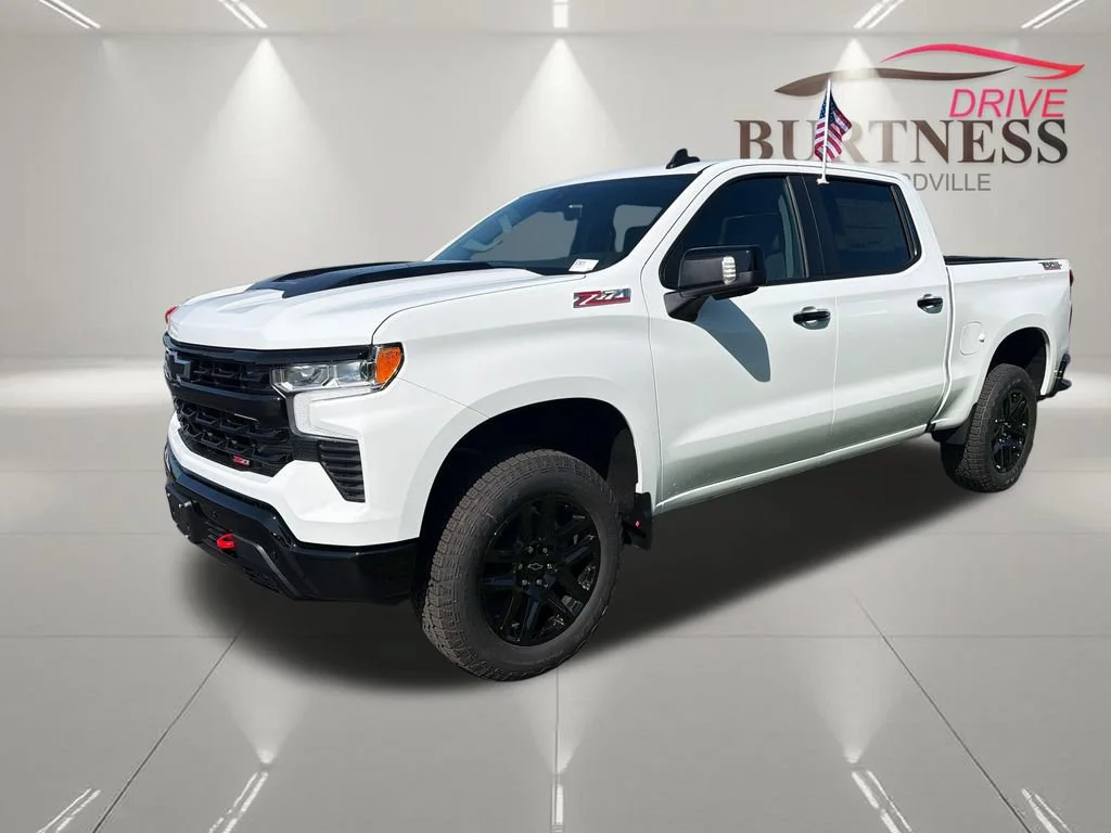 2026 Chevrolet Silverado 1500 LT Trail Boss - Photo 3