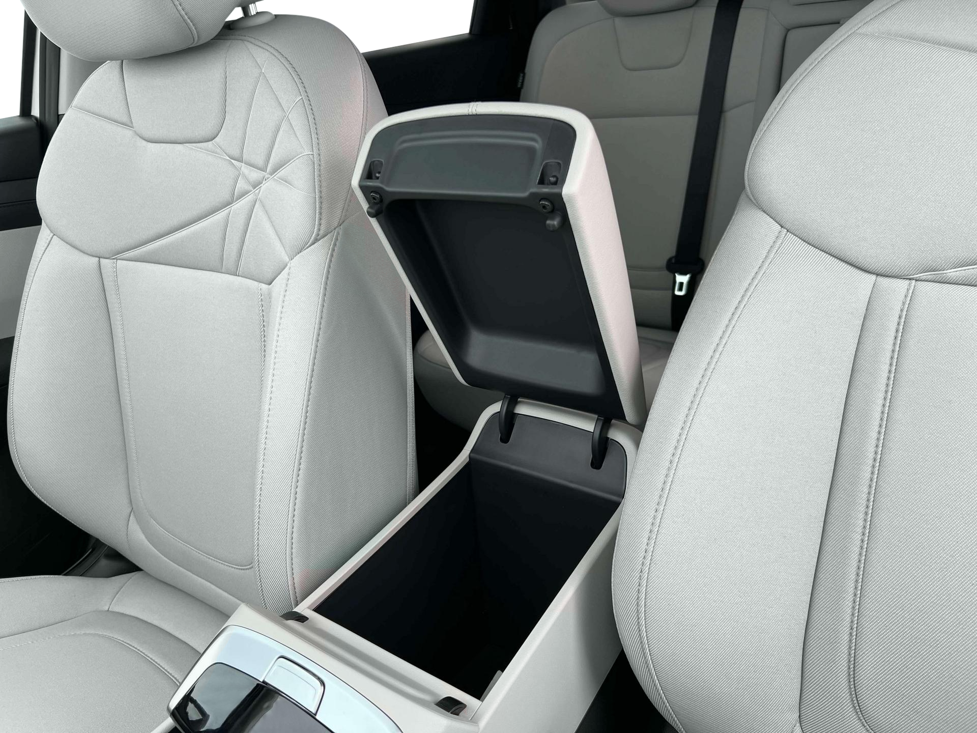 2025 Hyundai Tucson SEL - Photo 18