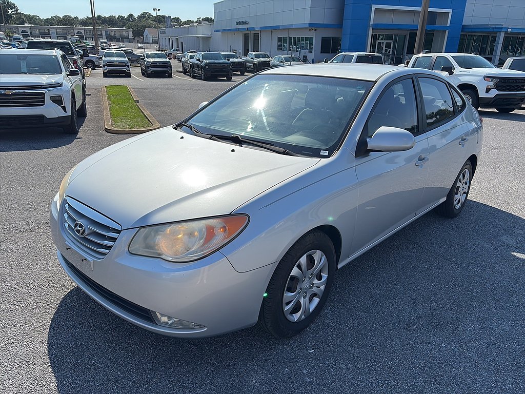 Used 2010 Carbon Gray Mist Hyundai GLS image 2