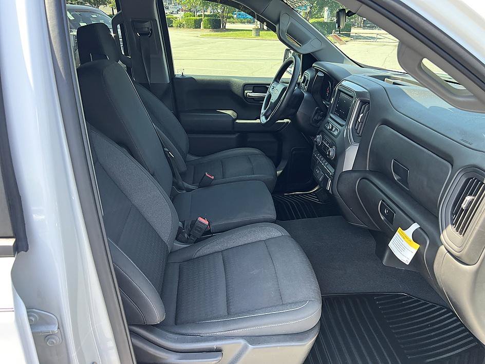 Used 2023 Summit White Chevrolet Custom image 17
