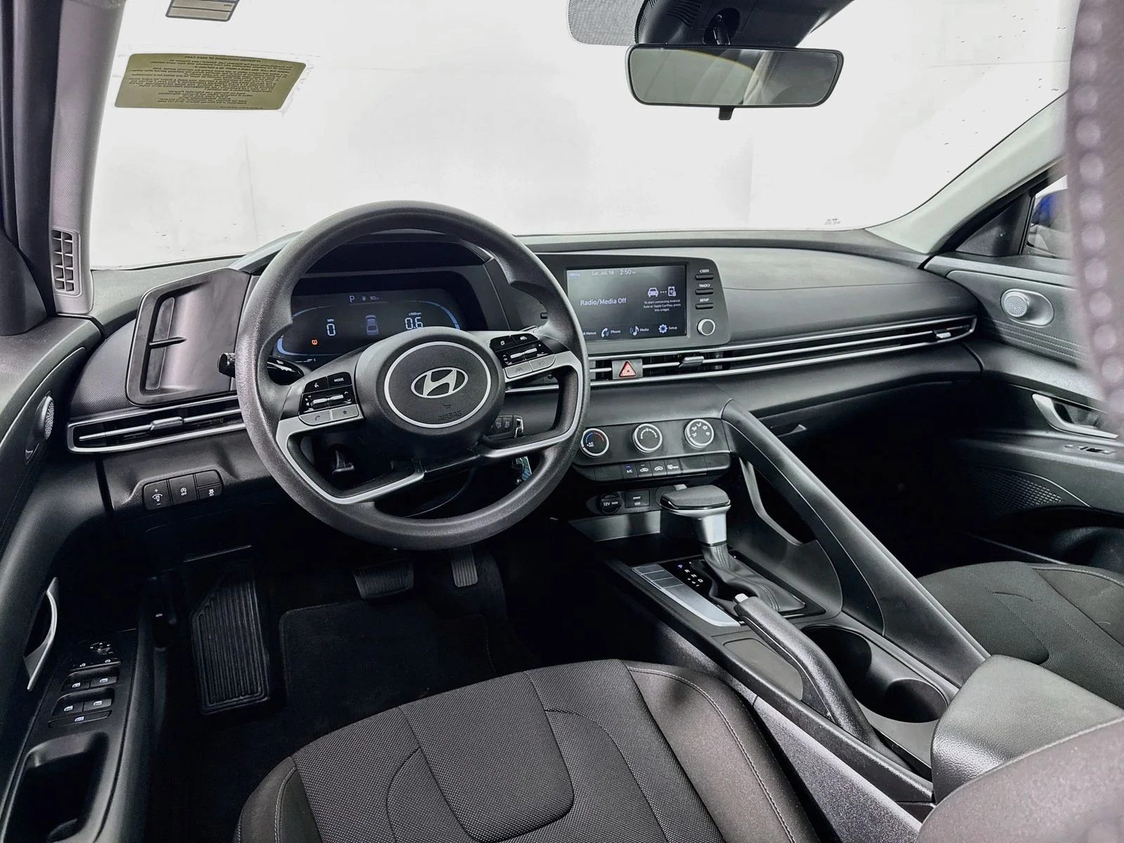 Used 2024 Blue Hyundai SE image 20