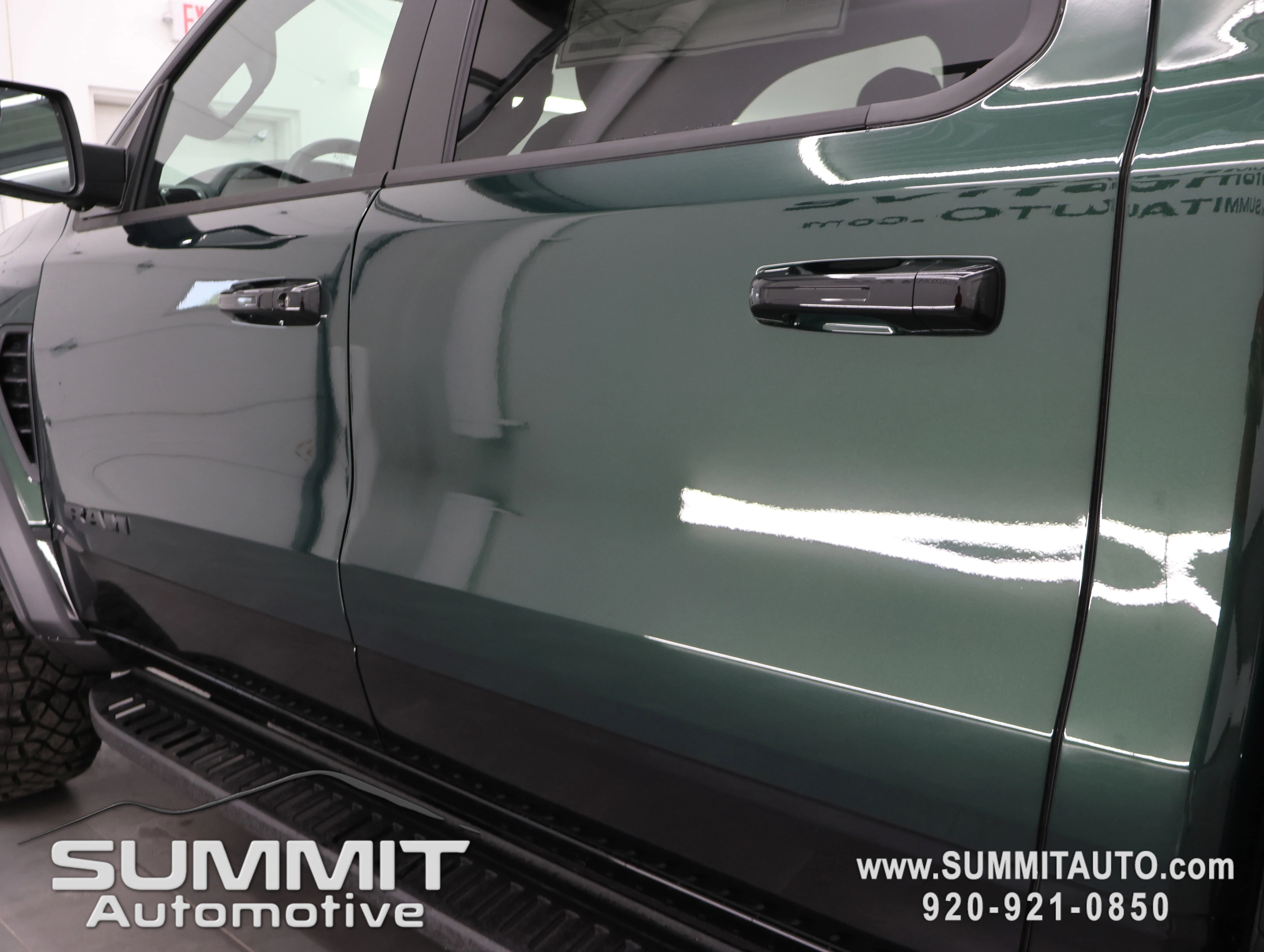 New 2026 Serrano-Green Metallic Exterior Paint RAM RHO image 40