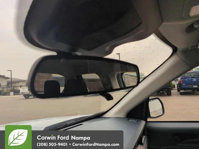 New 2026 Space White Metallic Ford XL image 21