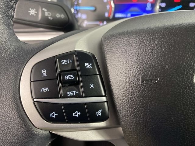 Used 2023 Black Ford XLT image 18