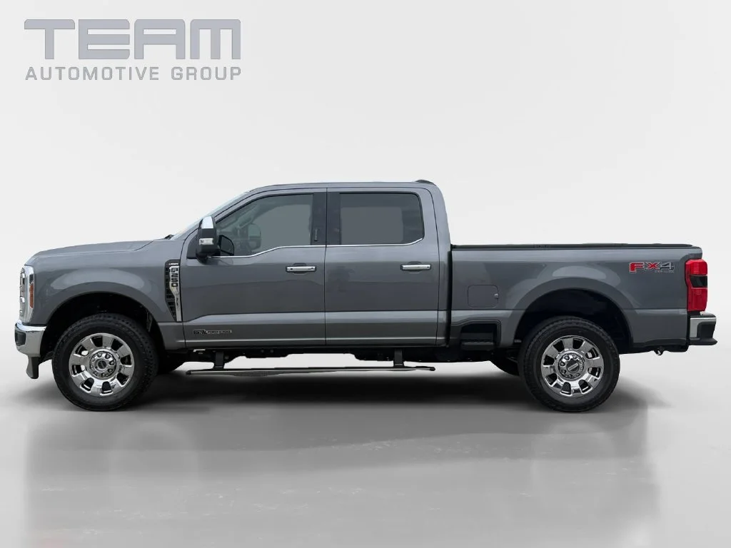 Used 2024 Gray Ford Lariat image 4