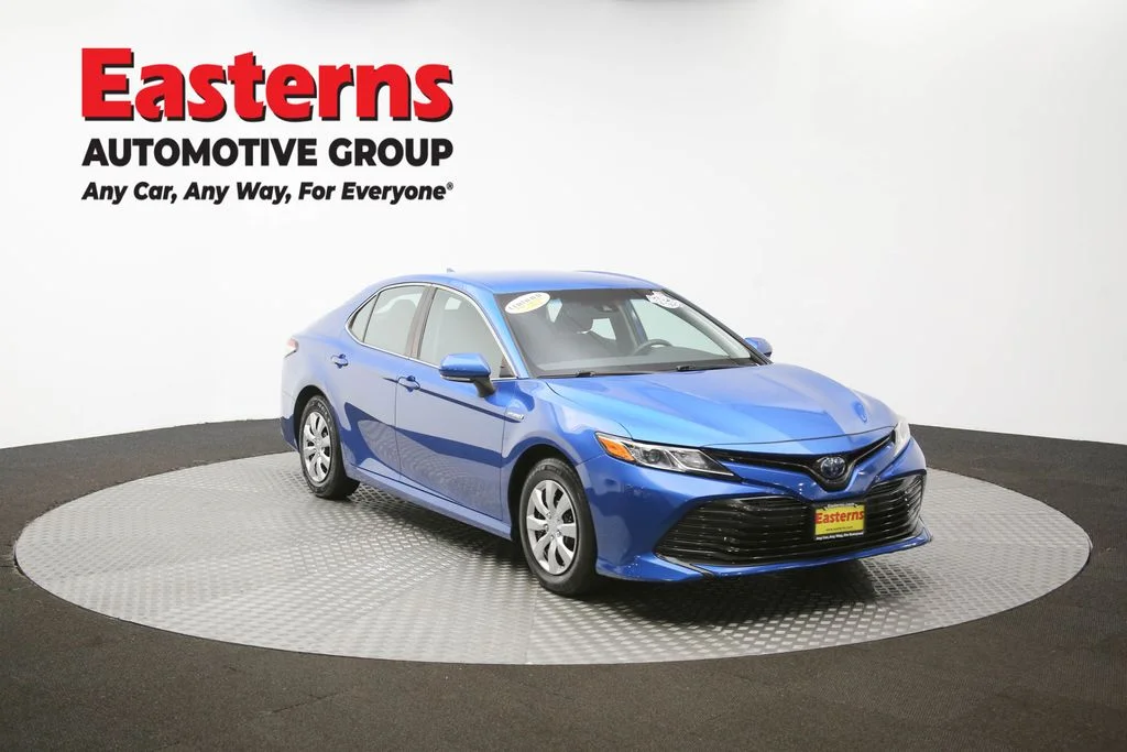Used 2020 Blue Toyota LE image 46