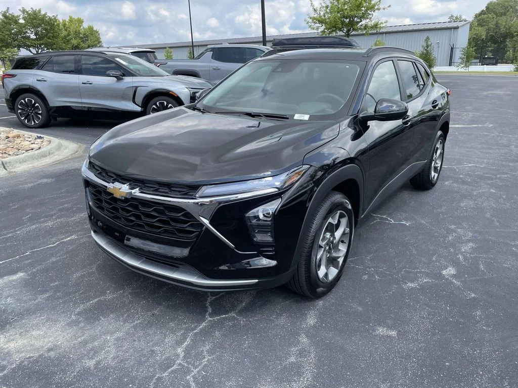 New 2026 Mosaic Black Metallic Chevrolet LT image 3