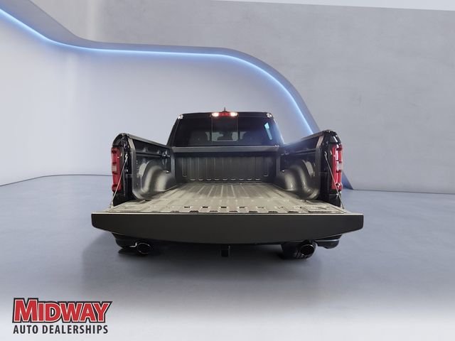 New 2026 Diamond Black Crystal Pearlcoat RAM Express image 4