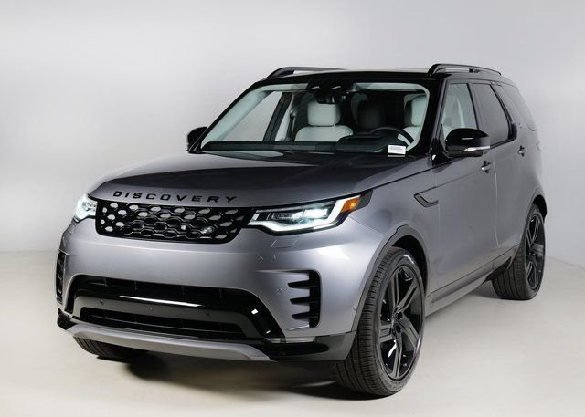 New 2026 Eiger Grey Land Rover Dynamic SE image 1