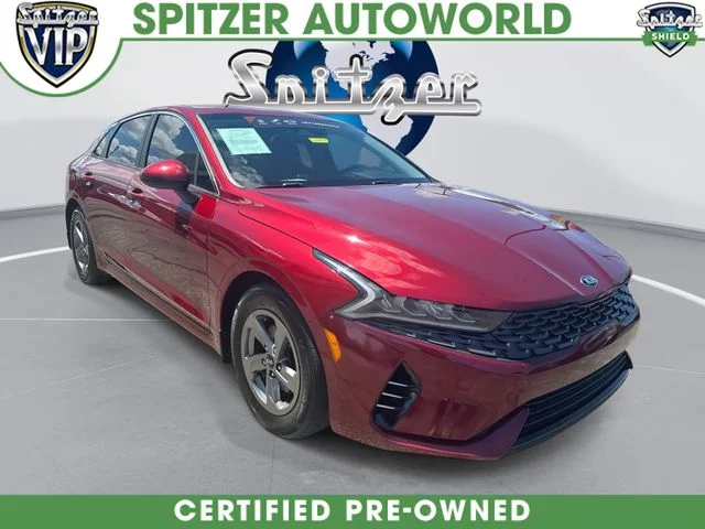 Used 2021 Red Kia LXS image 1