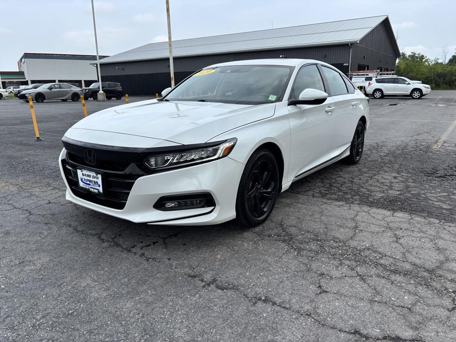 Used 2020 Platinum White Pearl Honda EX-L image 3