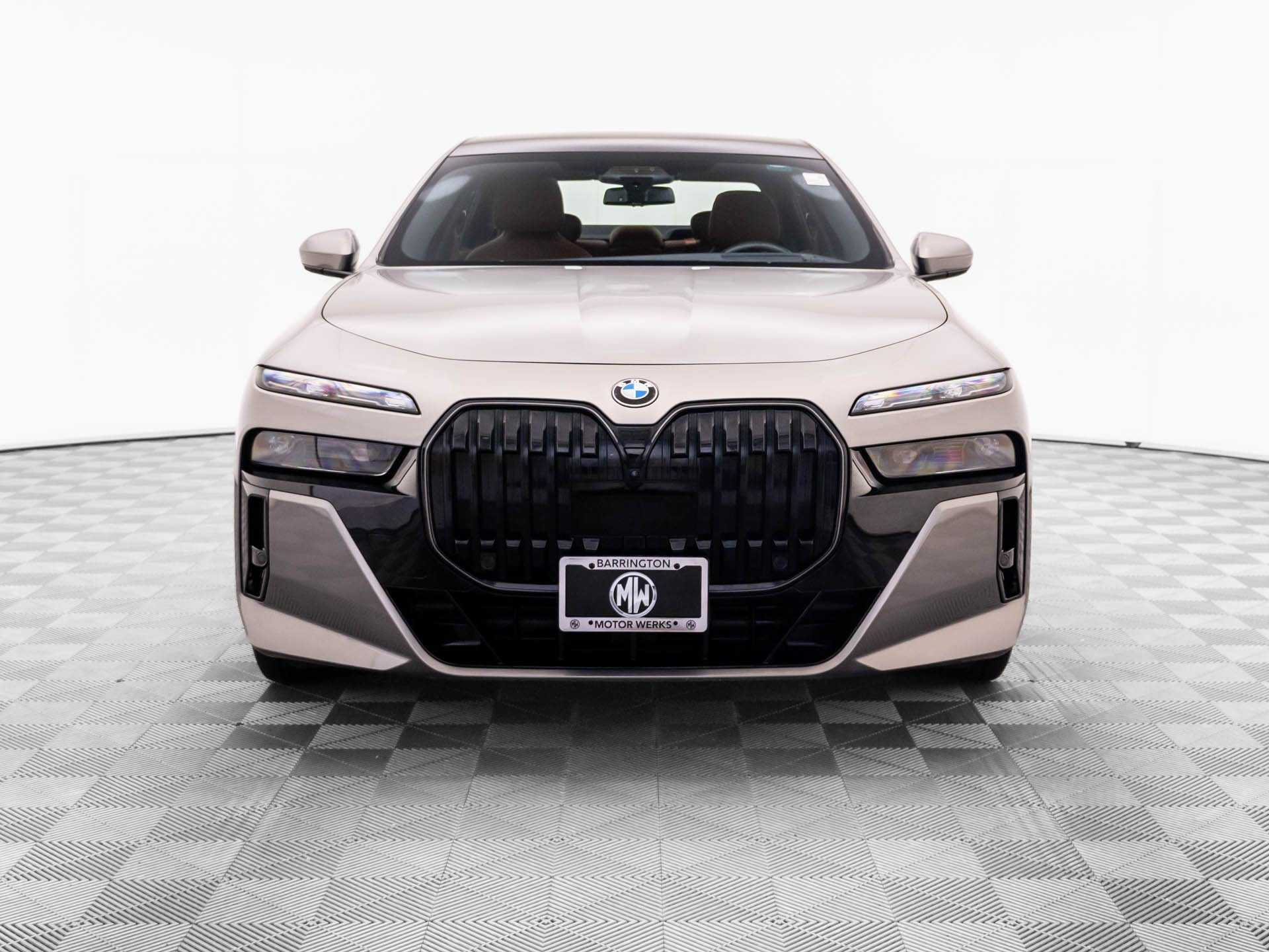Certified Used 2024 Oxide Grey Met BMW 760i xDrive image 8