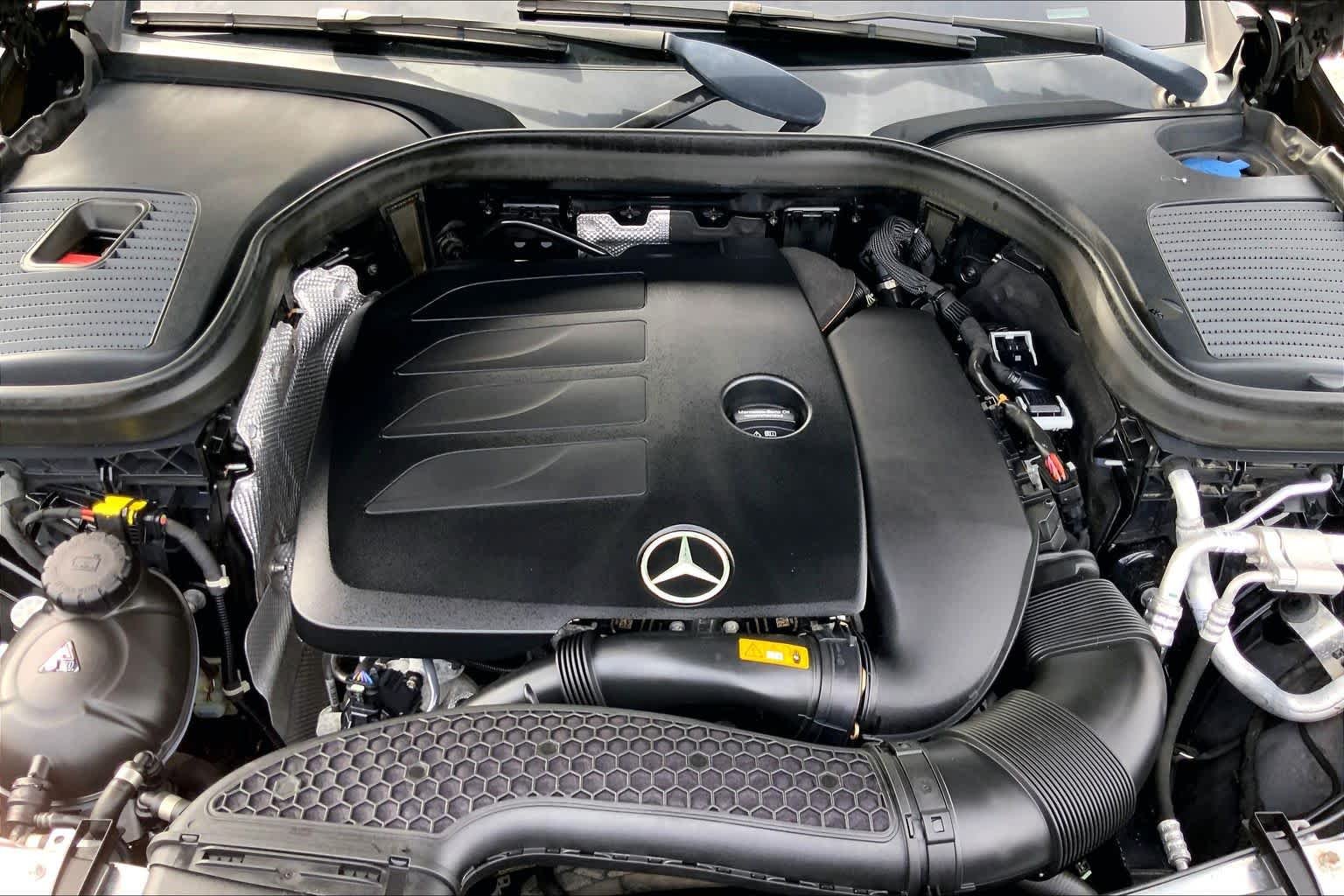 Used 2021 Black Mercedes-Benz GLC 300 image 30