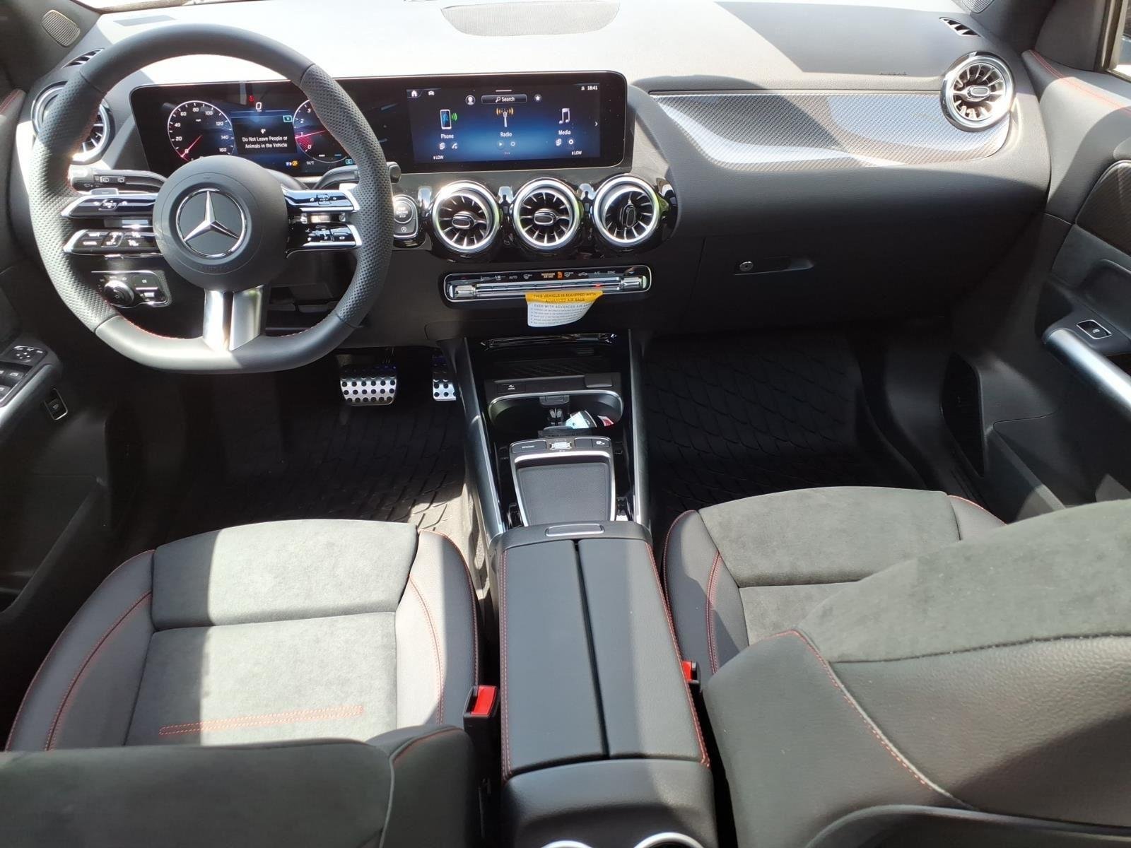 New 2026 Mountain Grey Metallic Mercedes-Benz GLA 250 image 17