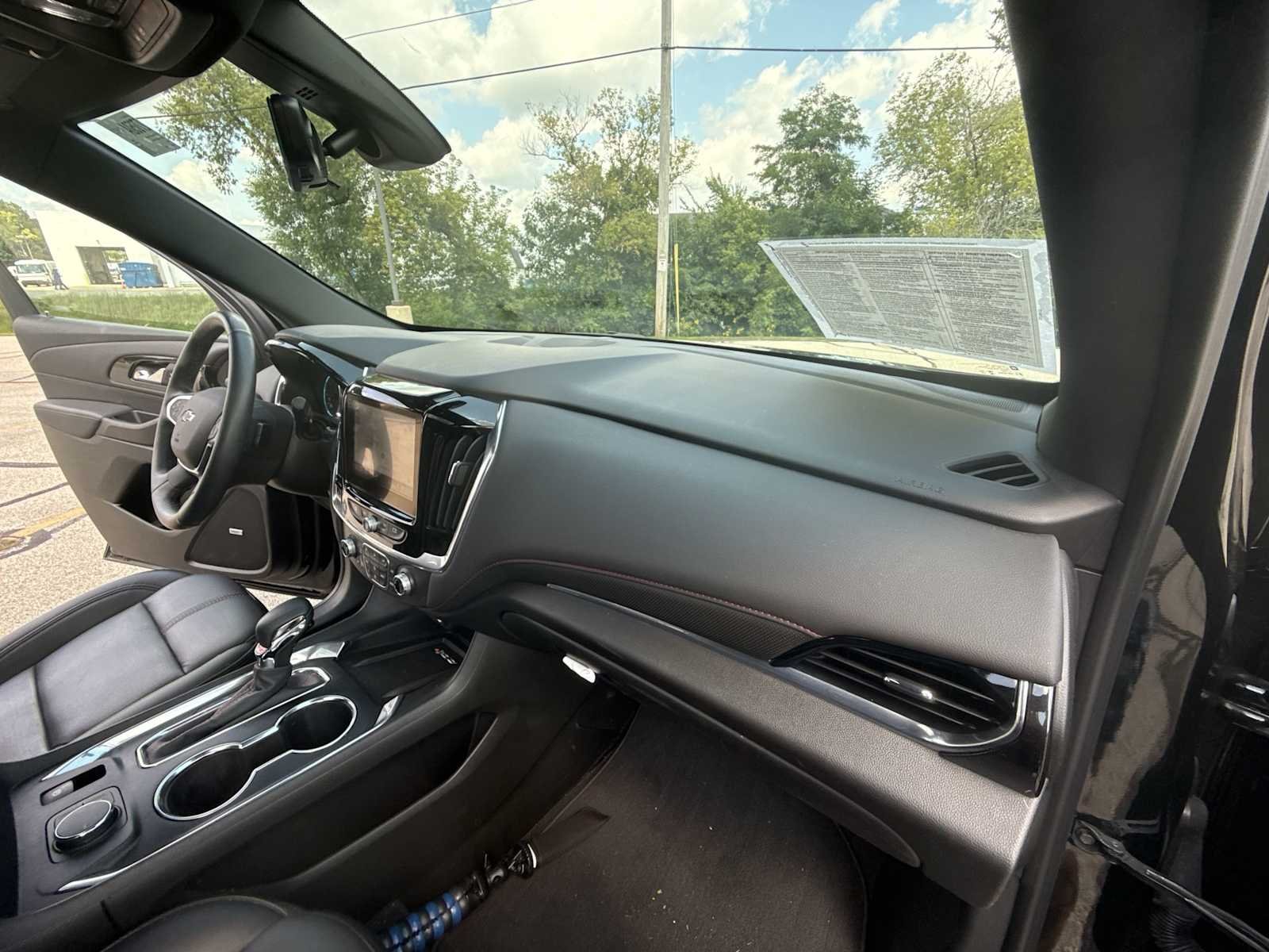 Used 2023 MOSAIC BLACK METALLIC Chevrolet RS image 30