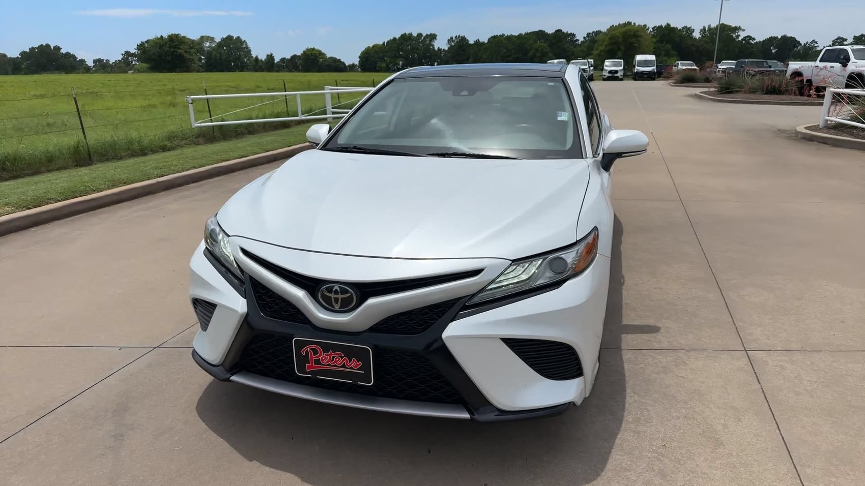 Used 2019 Pearl Toyota XSE image 4