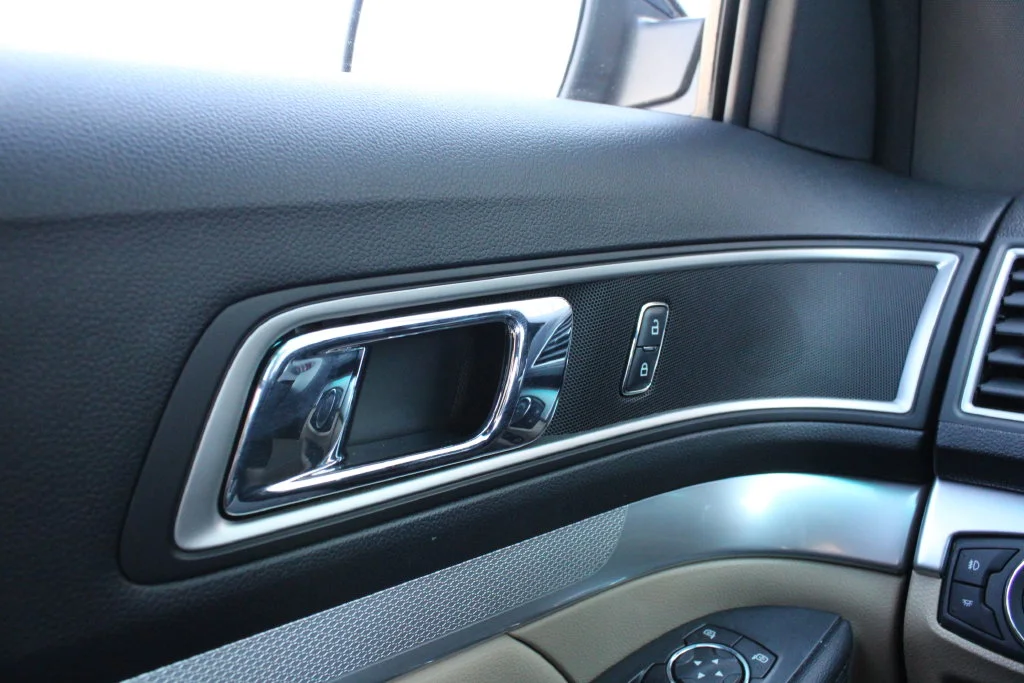 Used 2017 Gold Ford XLT image 6