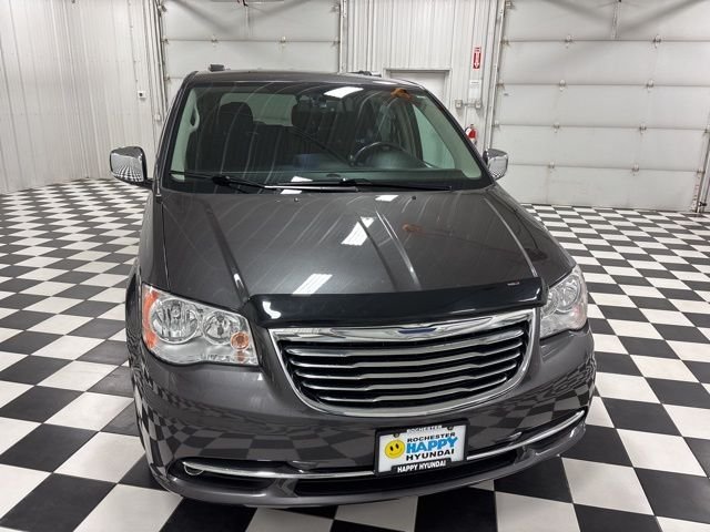 Used 2015 Chrysler Town & Country Limited with VIN 2C4RC1JGXFR726625 for sale in Rochester, Minnesota