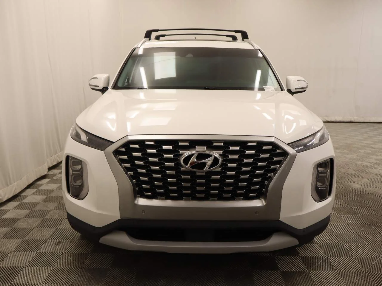 Certified Used 2022 Hyper White Hyundai SEL image 4