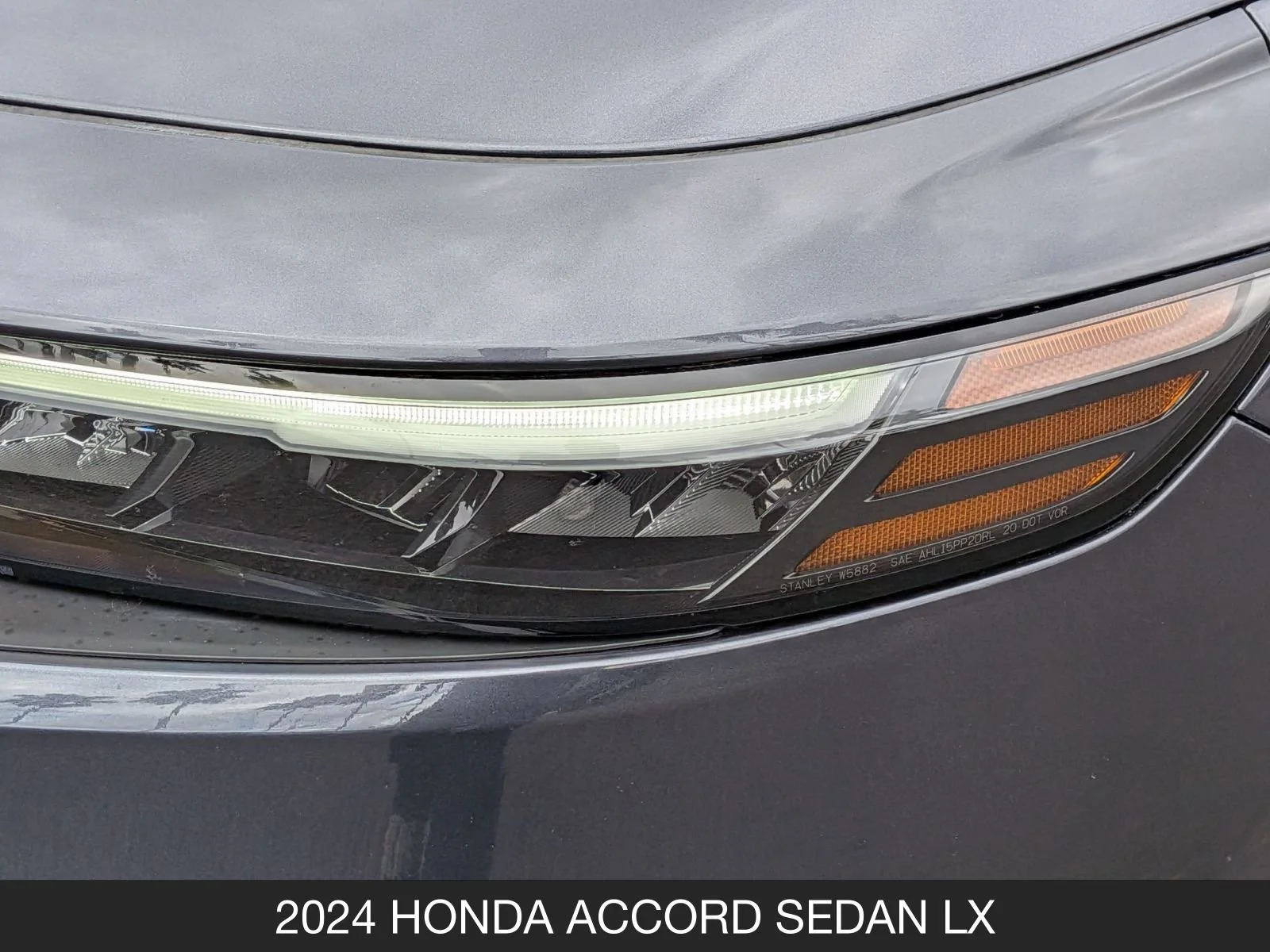 Used 2024 Meteorite Gray Metallic Honda LX image 10