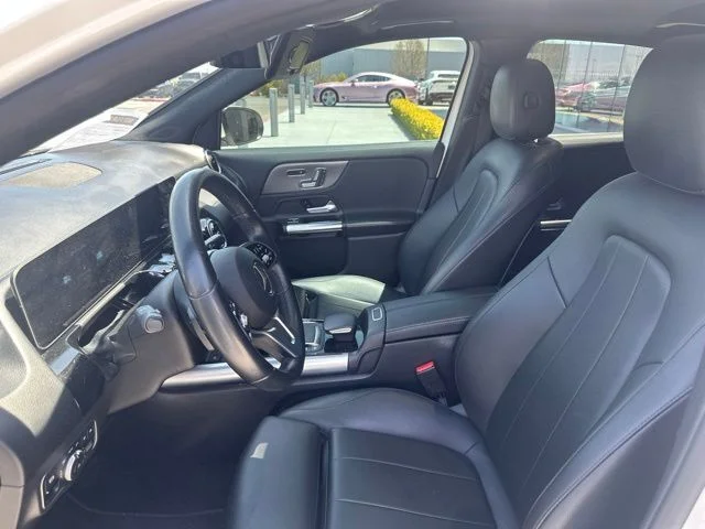 Used 2021 White Mercedes-Benz GLA 250 image 9