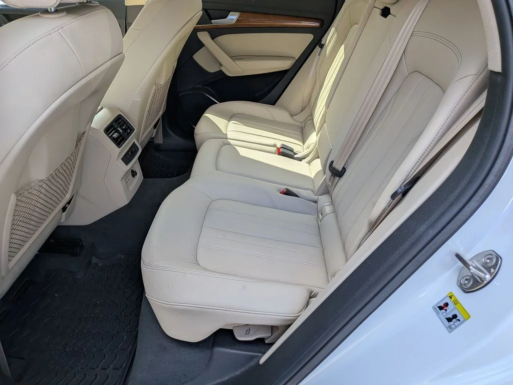 Used 2023 White Audi 45 S line Premium image 29