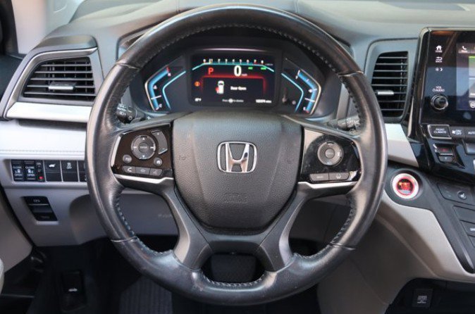 Used 2019 Lunar Silver Metallic Honda EX-L image 3