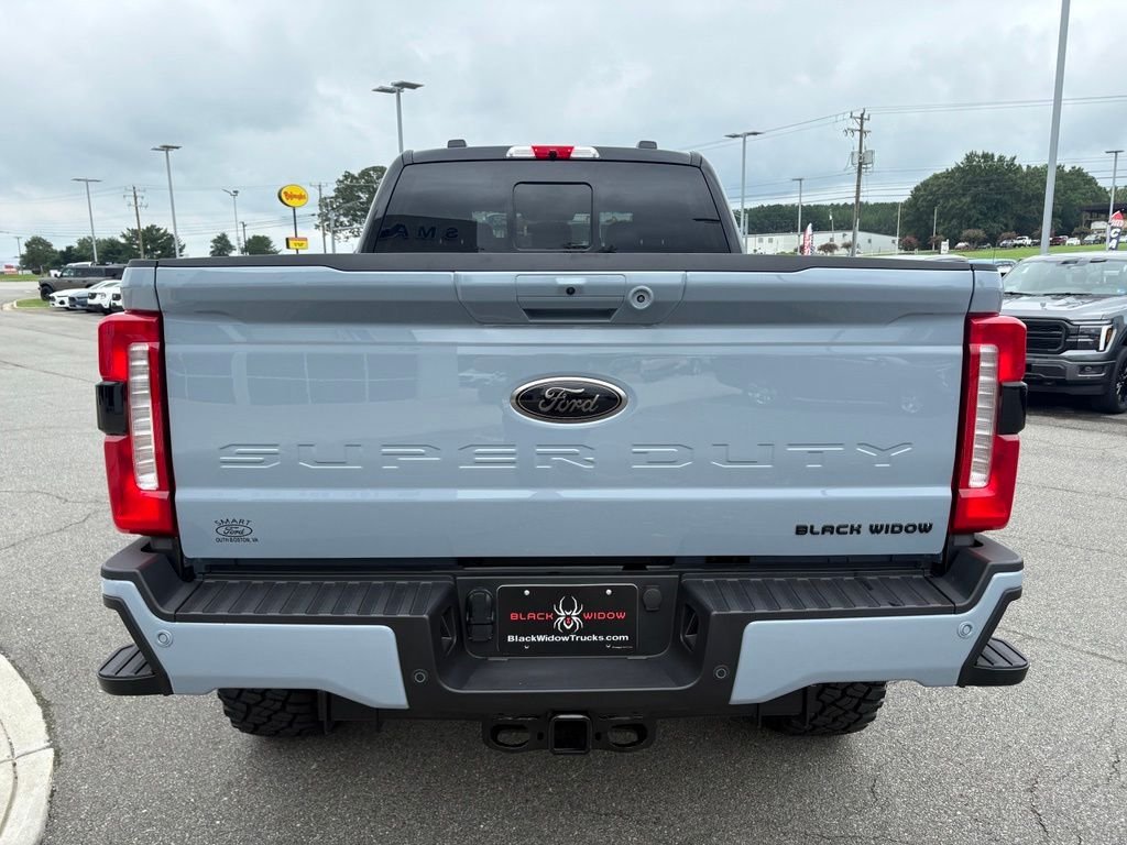 New 2026 Glacier Gray Metallic Tri-Coat Ford F-250® Lariat® image 4