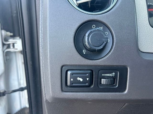Used 2010  Ford XLT image 13