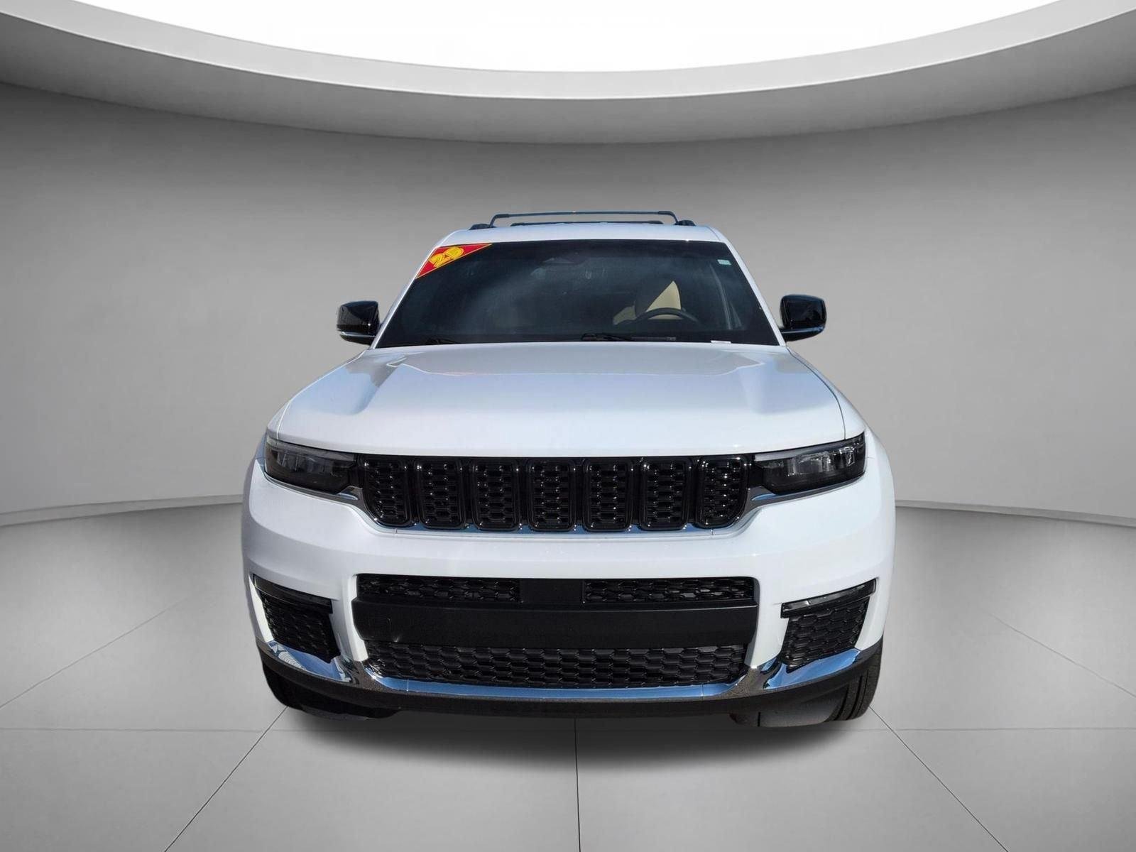 Used 2025 Bright White Clearcoat Jeep Limited image 8